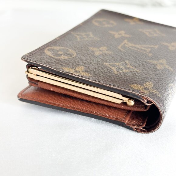 Louis Vuitton Monogram Wallet - Picture 6 of 16
